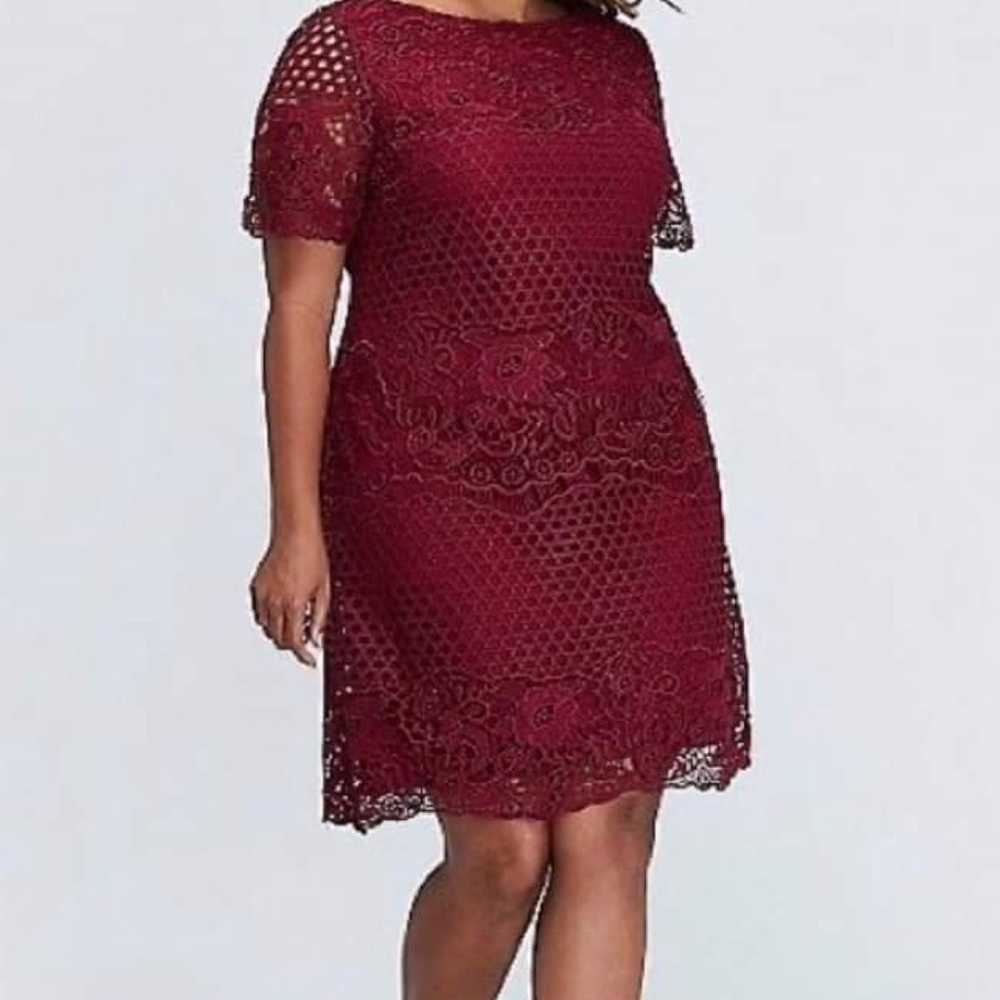 Julia Jordan shift dress :: Crochet lace:: 16W